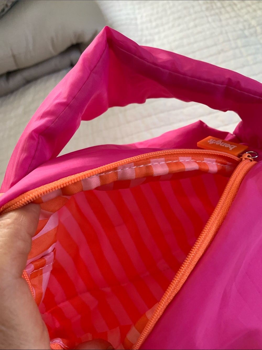 lululemon waist bag and pink cosmetic bag - Picture 10 of 11